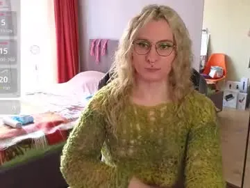 lori_myaf Image 13
