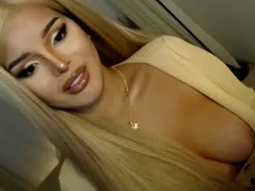 lucy_heartfiliaxxx Image 6