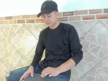 luke_julien Image 10