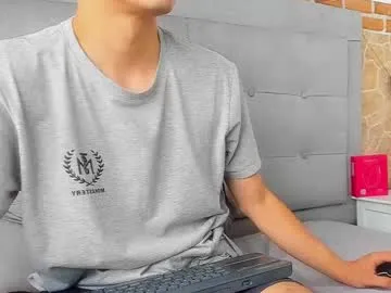 luke_julien Image 11