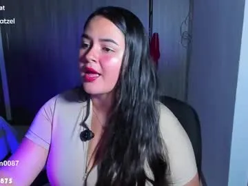 lunaahatzel Image 10