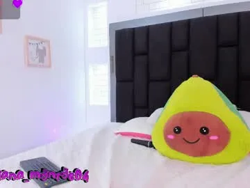 mariana_monroe04 Image 2