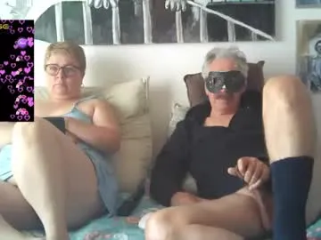 mature_couple_wild_2 Image 14