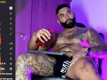 max__prada Image 18