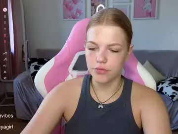 maya_blonde18 Image 7