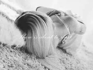 misschloe__ Image 16