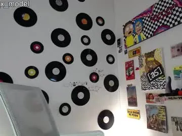 naty_lux19 Image 2
