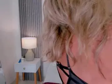 novacyysantos Image 7