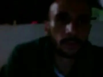 paisahot156802's Thumb Image