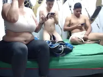 party_latingrltsboys Image 18