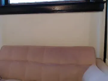 petitegirluvsdick Profile Image