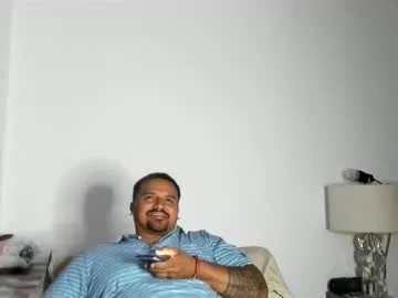 pikoro_gomez Image 16