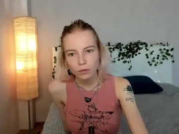 pink_lila18 Image 3