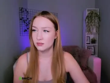 playful_sophie Image 17