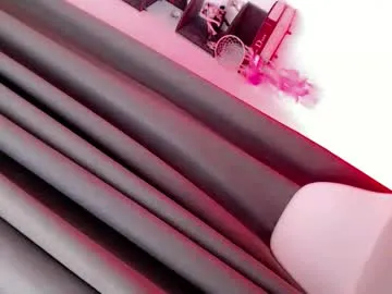 public_slut_cam Image 13