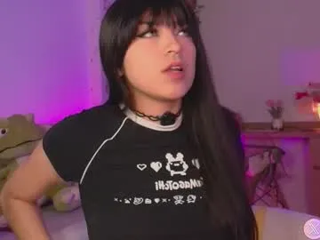 queen_gummy Image 16