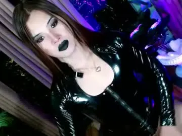 queen_kendalx19 Image 2