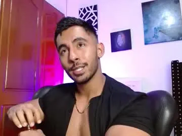 romanpearce_ Image 18