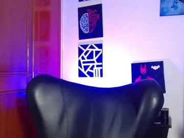 romanpearce_ Image 5