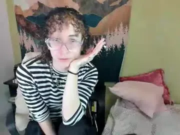 salemqueer_ Image 2