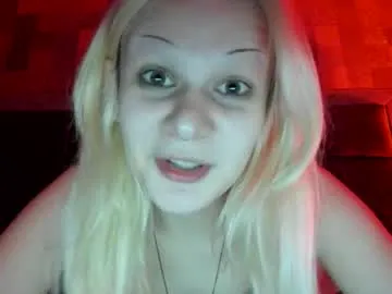 samanthamiasnik1 Image 19