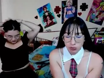 saraandmarilyn Image 12