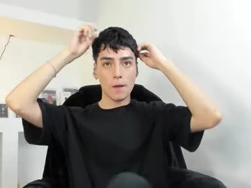 sebas_rosse Image 11