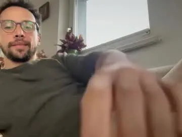 sexyleo8282 Profile Image