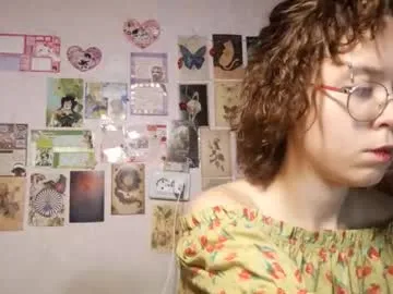 shy_kiss_twinkle_bloop Image 11