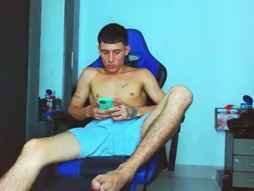 skinny_marked Image 2