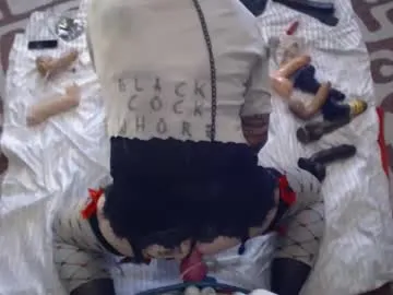 slutgurl_pdx Image 13