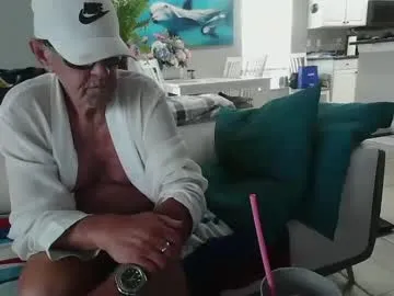 smallpenisbigtongue Image 11