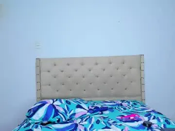 sophie_queem Profile Image