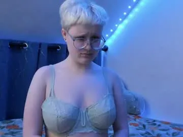 sparkling_water_hate_club Image 4