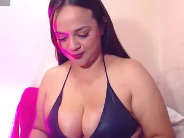 stephanyyx1 Image 12