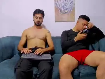 straight__friends Image 17