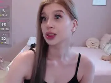 sweet_nicole_333 Image 13