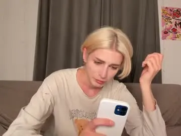 sweet_peach__ Image 3