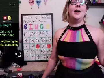 ten_tickle_pixie Image 12