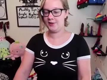 ten_tickle_pixie Image 15