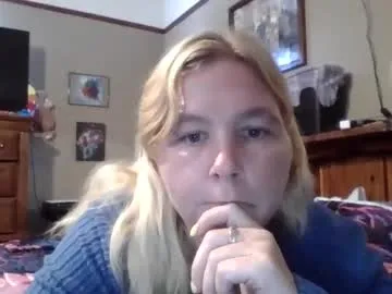 thickblonde_92 Profile Image