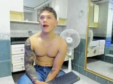 thomas_moon_ Image 13