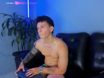 thomas_moon_ Image 6