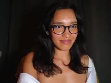 tia_j Profile Image