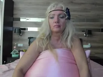 truefoxyyy Image 9