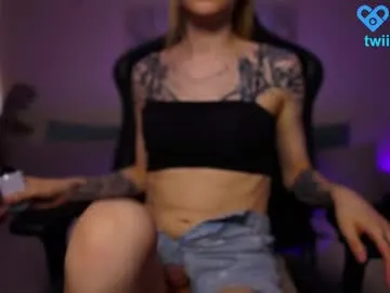 twiinkie_pie Image 3