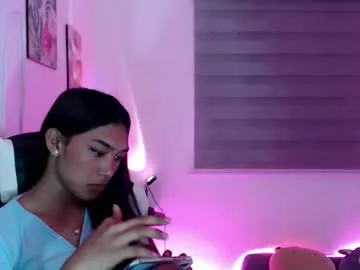 ur_dazzlingmorenaxx Image 14