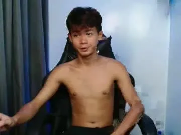 urhotpinoy_izaac Image 9