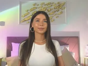 violetta_finch Image 6