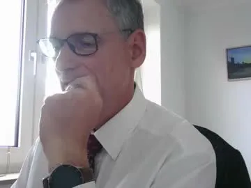 wetsuitedman Image 8